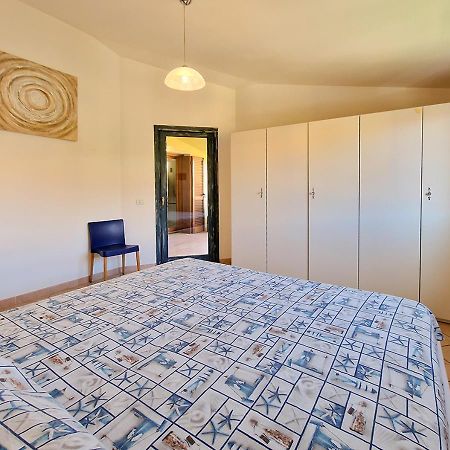Murphy Holiday Home - Residenza Aldo Moro 02 La Maddalena  Buitenkant foto