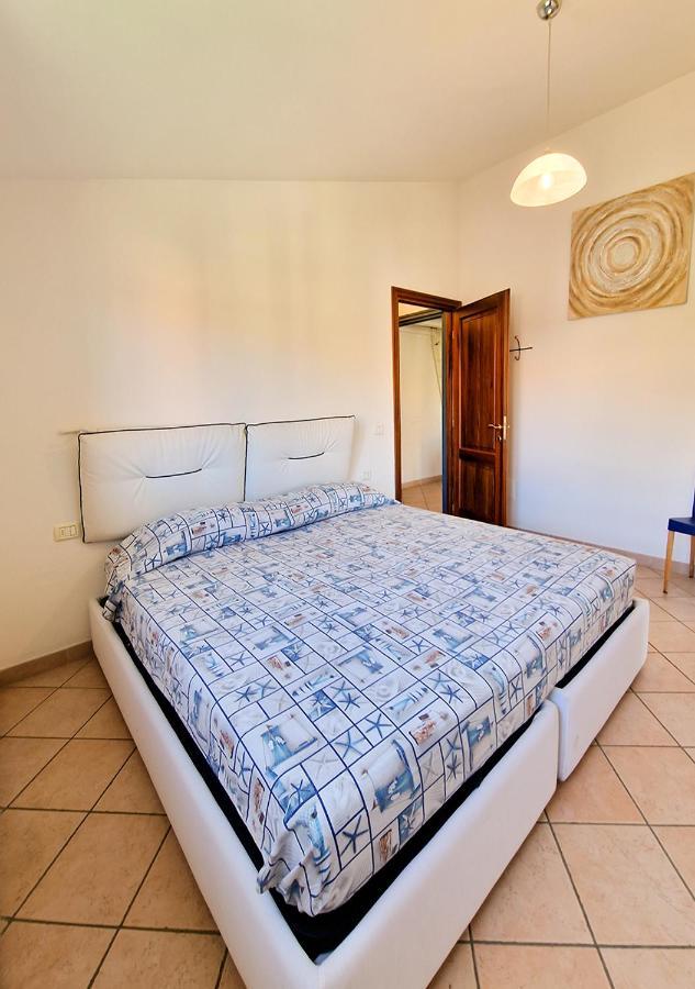 Murphy Holiday Home - Residenza Aldo Moro 02 La Maddalena  Buitenkant foto