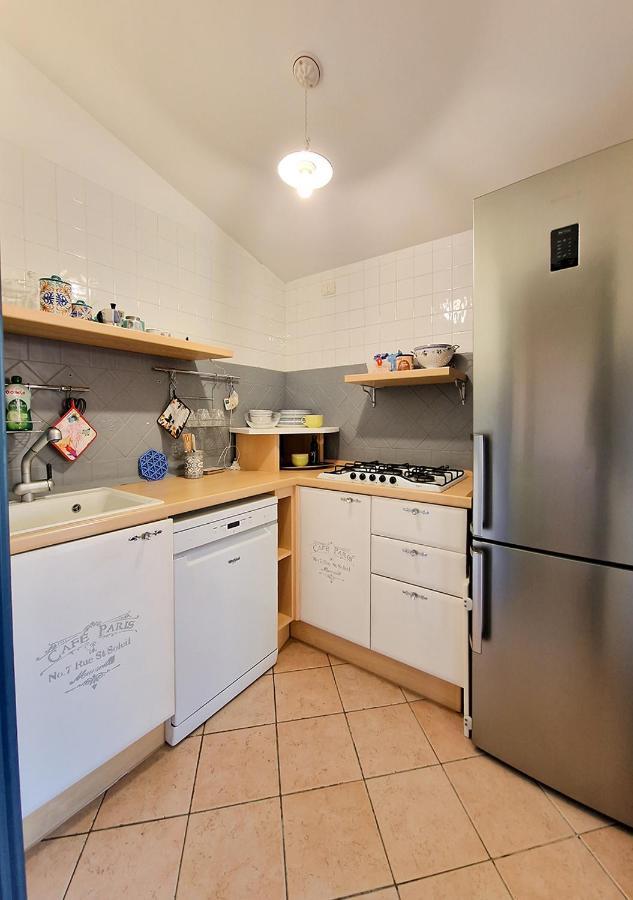 Murphy Holiday Home - Residenza Aldo Moro 02 La Maddalena  Buitenkant foto